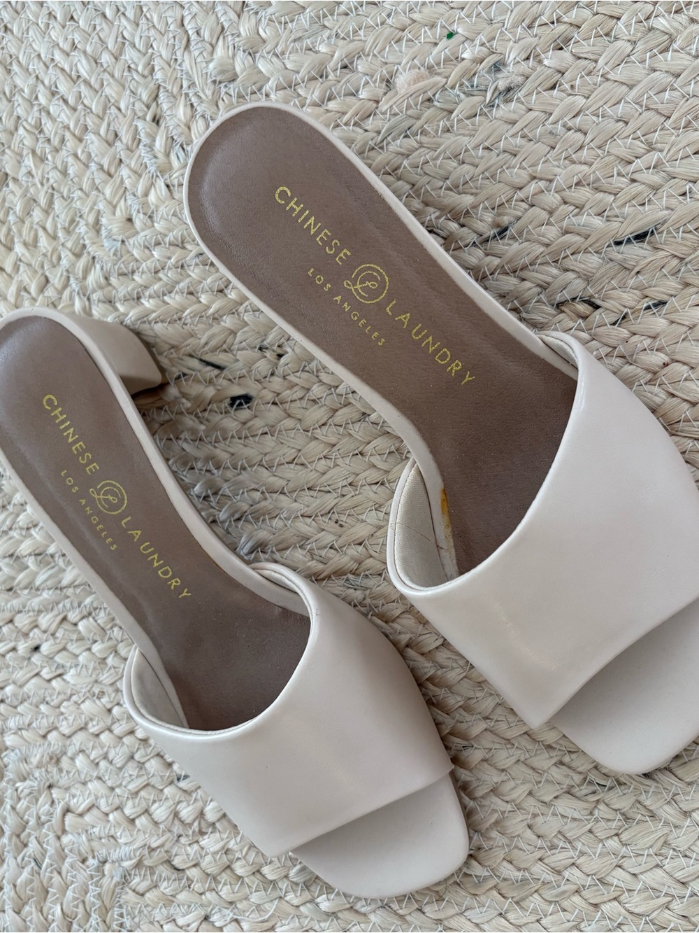 Chinese Laundry Cream Open-Toe Slide Mules